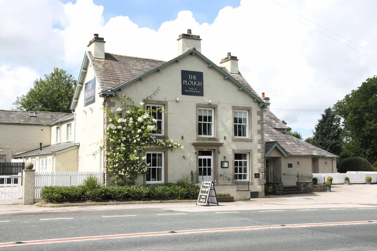Plough Inn Lupton Exteriér fotografie